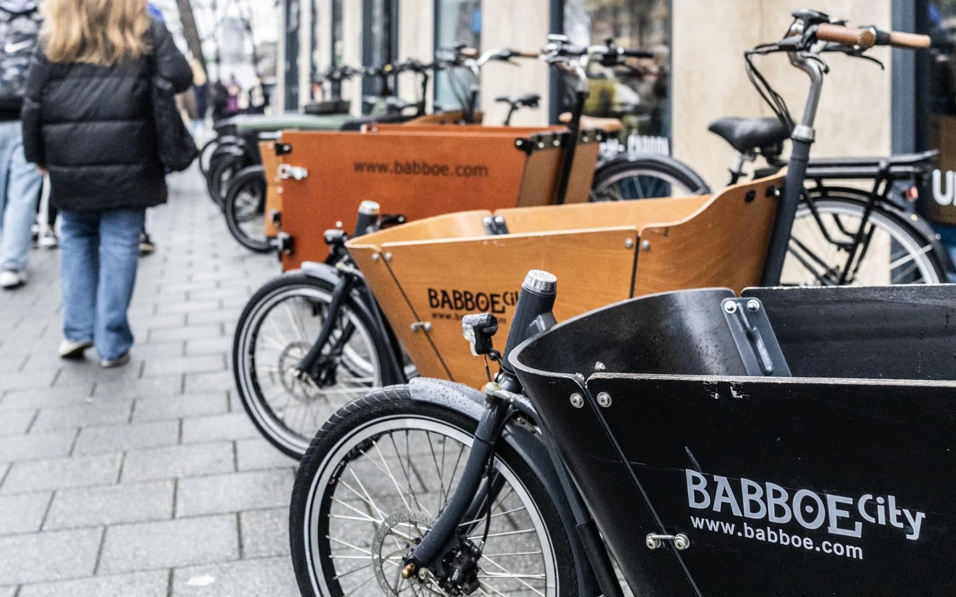 Babboe-bakfietsen in een stalling